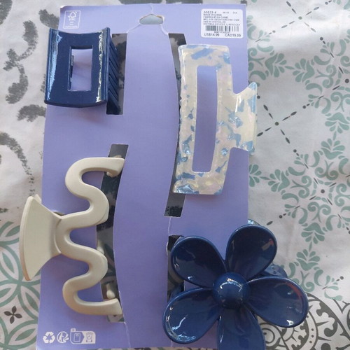 Hair clip set new, beige and blue