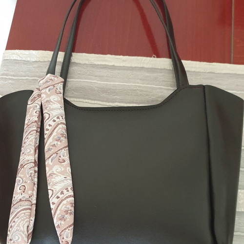 Black shoulder bag like new with soft leather and fabric scarf