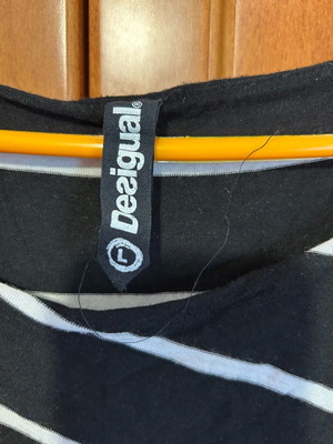Φόρεμα desigual