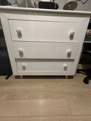 Baby changing dresser white lacquer used, 1.04m width