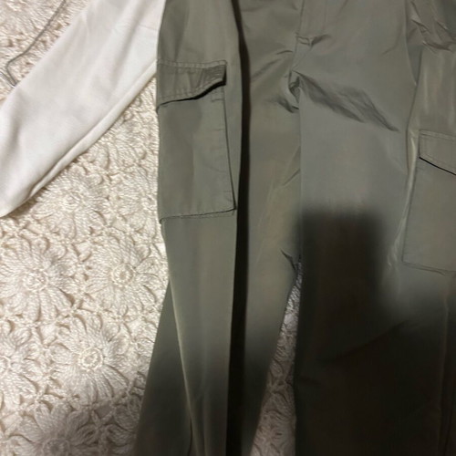 Zara high-waist khaki women's pants like new with cargo pockets