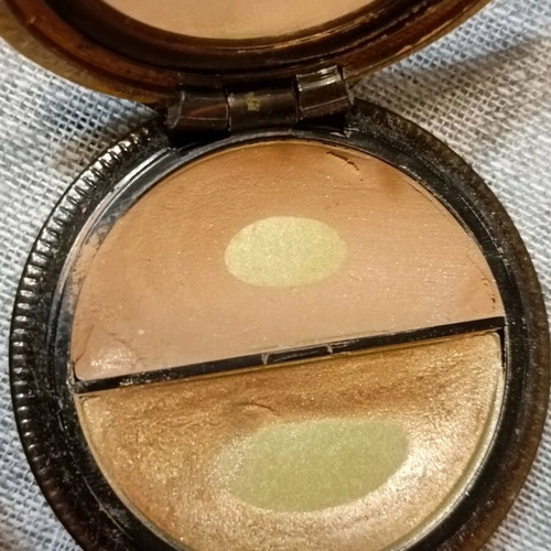 Guerlain Terracotta Duo Matt & Shine used, highlighter for face eyes lips
