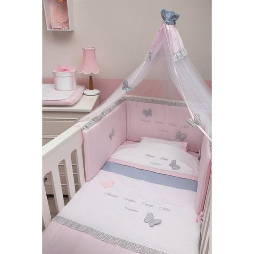 Convertible Baby Crib Set like new with mattress and accessories