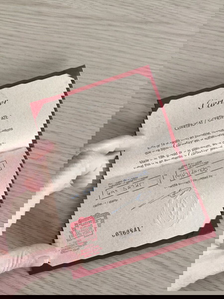  engiisi pistopiitikou kosmimatos kosmimatos Cartier 18 karation afthentiko