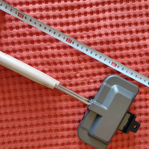Japanese hot sando maker toaster like new, lightweight for outdoor use