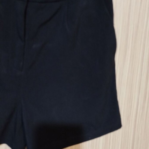 Yas shorts new size medium