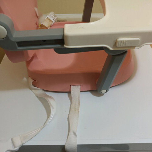 Cangaroo Papaya folding high chair like new