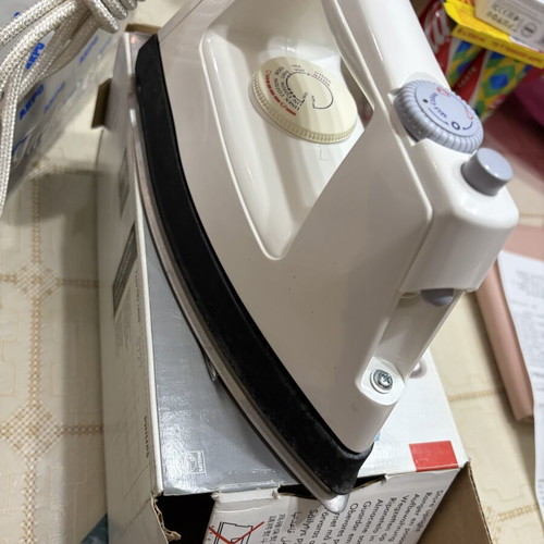 Philips iron