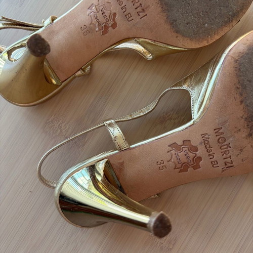 Mourtzi leather gold slingback sandals size 35 used with strass