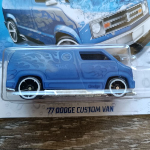 Hot Wheels '77 Dodge Custom Van DXB10 Color Shifters new sealed