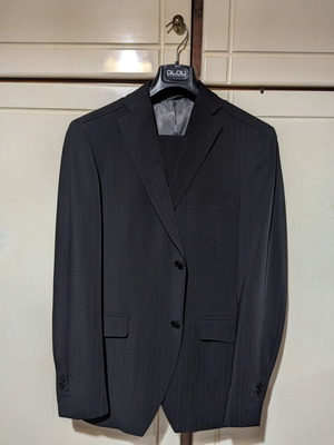 Glou suit black size 50