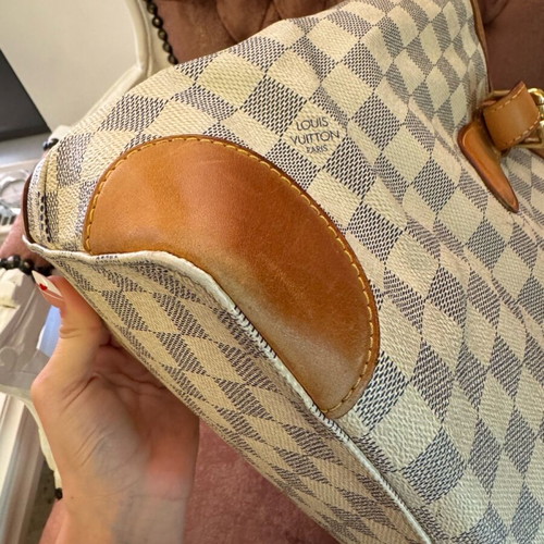 Louis Vuitton Damier Azur Canvas Hampstead MM shoulder bag used