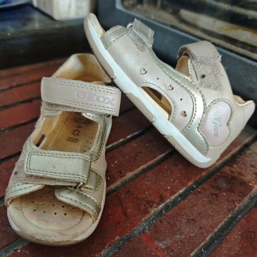 Geox sandals size 24 used, beige