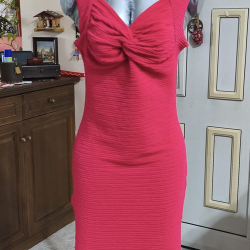 Body Dress fuchsia elastic XS-S like new