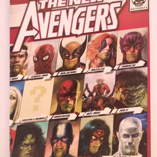 The New Avengers #42 Marvel used comic Secret Invasion