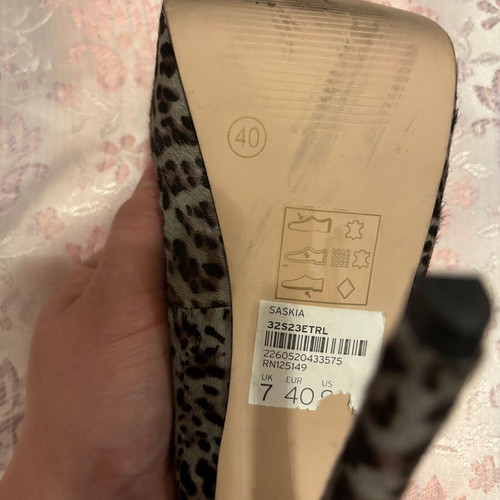 Pony skin leather heels new condition