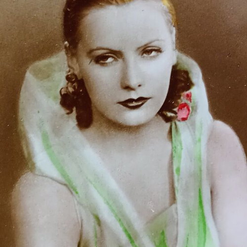 Greta Garbo Ross Verlag Collectible Postcard like new