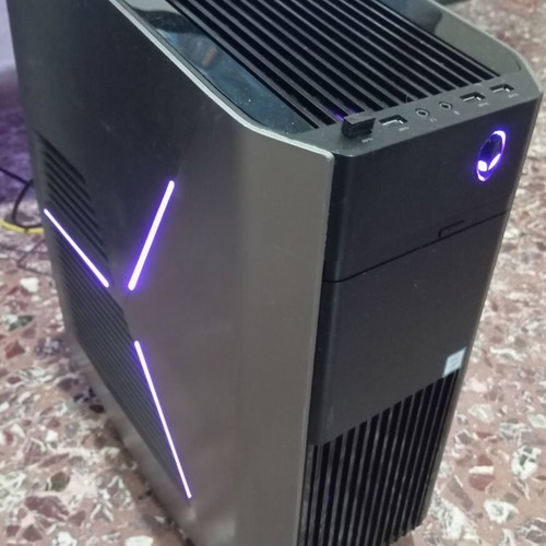 Dell Alienware Aurora R-5 desktop used, Intel i7, GTX 1650, 16GB RAM