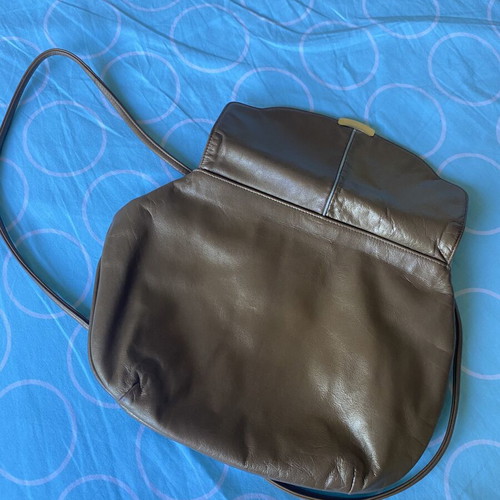 Vintage gold leather shoulder bag by Rossella, used