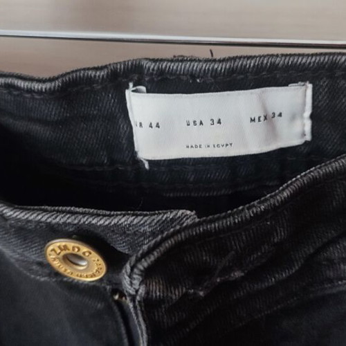 Zara black jeans, size L