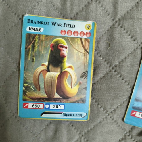 Brain Rot card like new, ideal for children