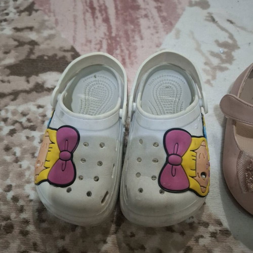 Children's shoes like new, worn once