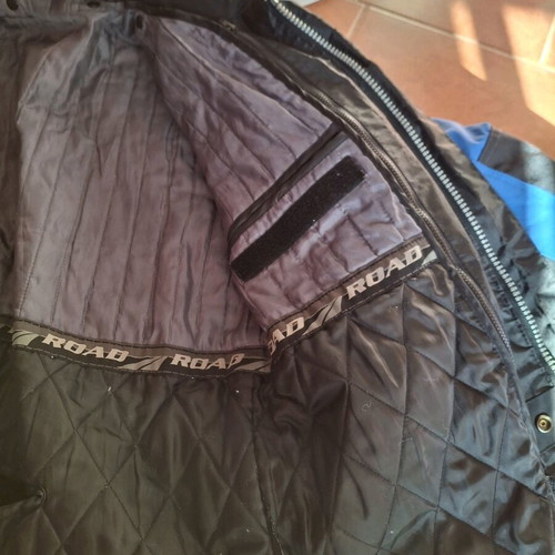 Women's road bike jacket size small like new