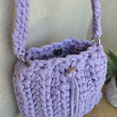 Handmade Lilac Dream knitted shoulder bag new
