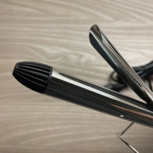 Ceramic curling iron new condition