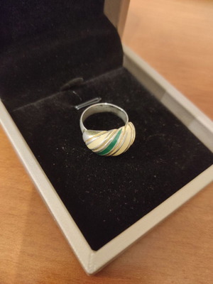 Vintage ring used