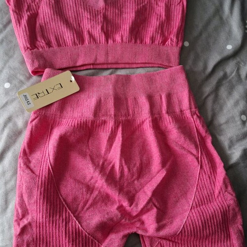 Sports set new with push up fit pink