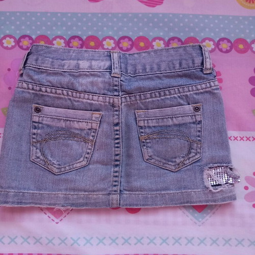 Zara denim skirt like new, for 2-3 years old
