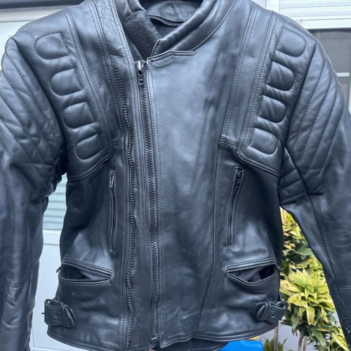 Network Skins leather motorcycle jacket and pants new, size 54