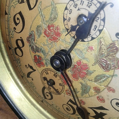 Japanese antiques like new with geisha doll and decorative table clock