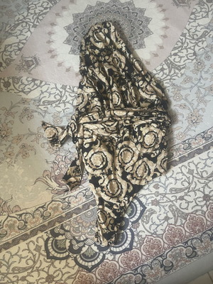 Lynne one-piece swimsuit like new, black and gold, size M