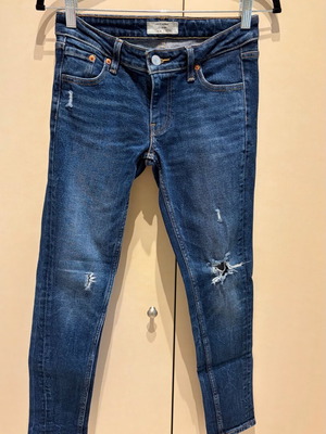 Levi's 711 Skinny jeans used, size 26