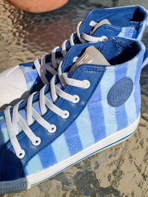 Sneakers GAP 32 νούμερο σαν καινούργια, άσπρο και μπλε για αγόρι