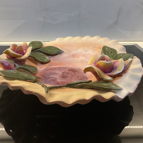 Handmade ceramic platter 33 cm, like new, hand-painted roses