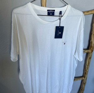 New with tags Gant t-shirt