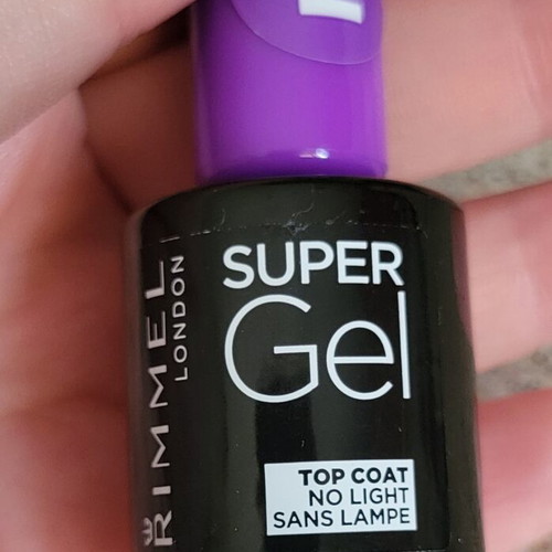 Nail polish set of 2 like new with deep, seductive colors