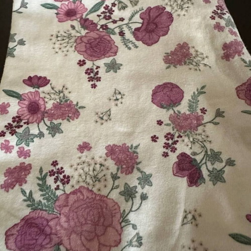Children's floral leggings 6-7 years cotton like new
