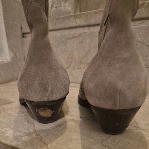 Booties used in cigar color, size 39