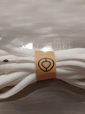 Circa Lopez shoelaces new, white