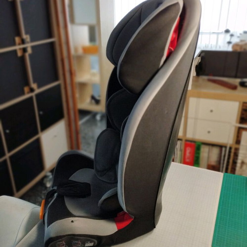 Chicco Gro-Up 123 Car Seat used 9-36 kg