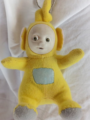 Teletubby Plush Keychain Laa Laa 13 cm used, yellow
