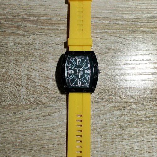 Bolingdun wristwatch new, yellow