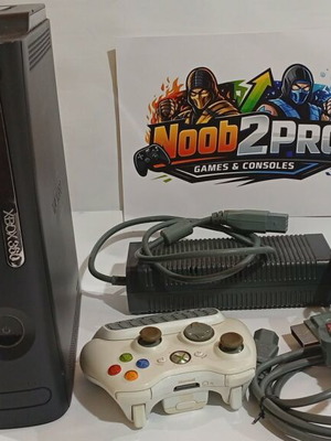 Xbox 360 Fat κονσόλα μεταχειρισμένη με 120GB σκληρό δίσκο και ασύρματο χειριστήριο