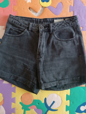 Vero Moda Small Black Denim Shorts like new