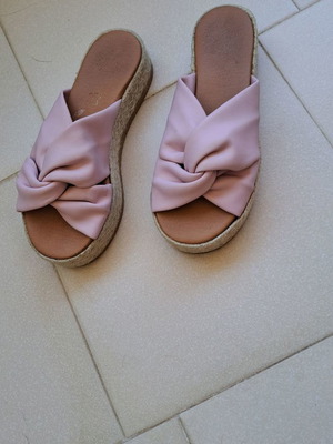 Flatforms pink used, size 37