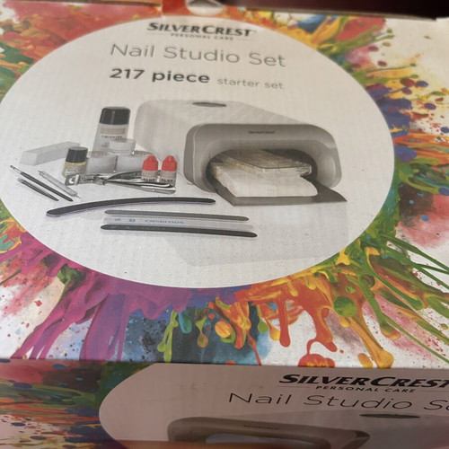 SilverCrest Nail Studio new with UV lamp and accessories